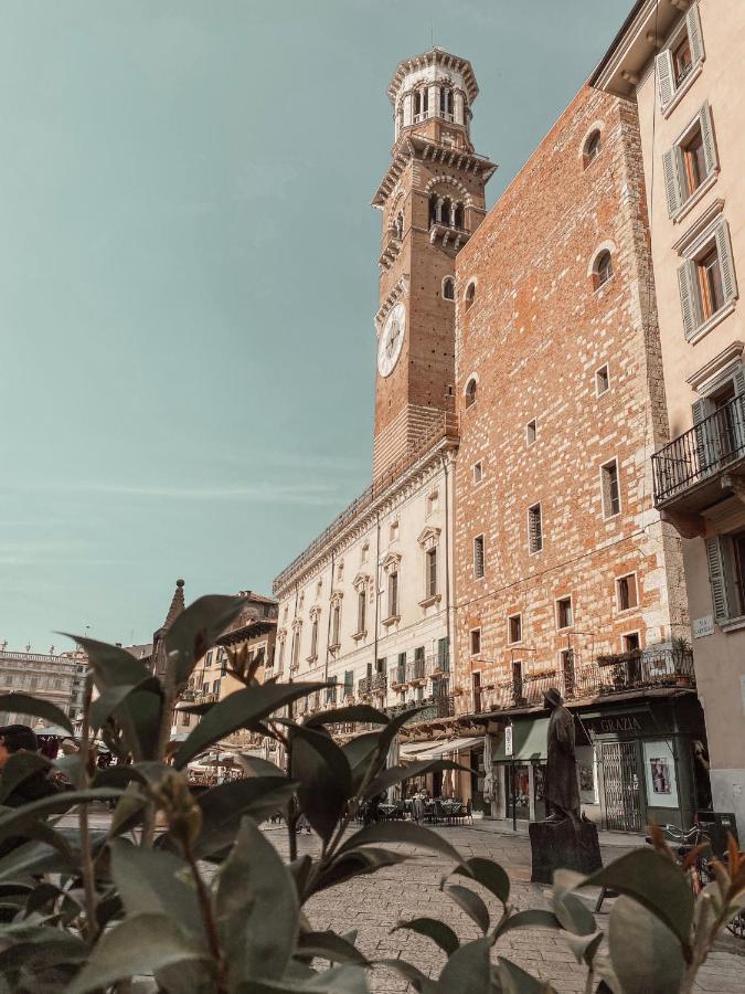 Domus Nova Palace - Italian Homing Verona Exterior foto